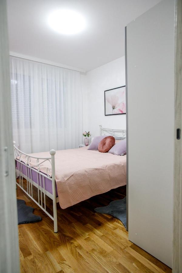 Tik Tak Apartman Subotica Bagian luar foto