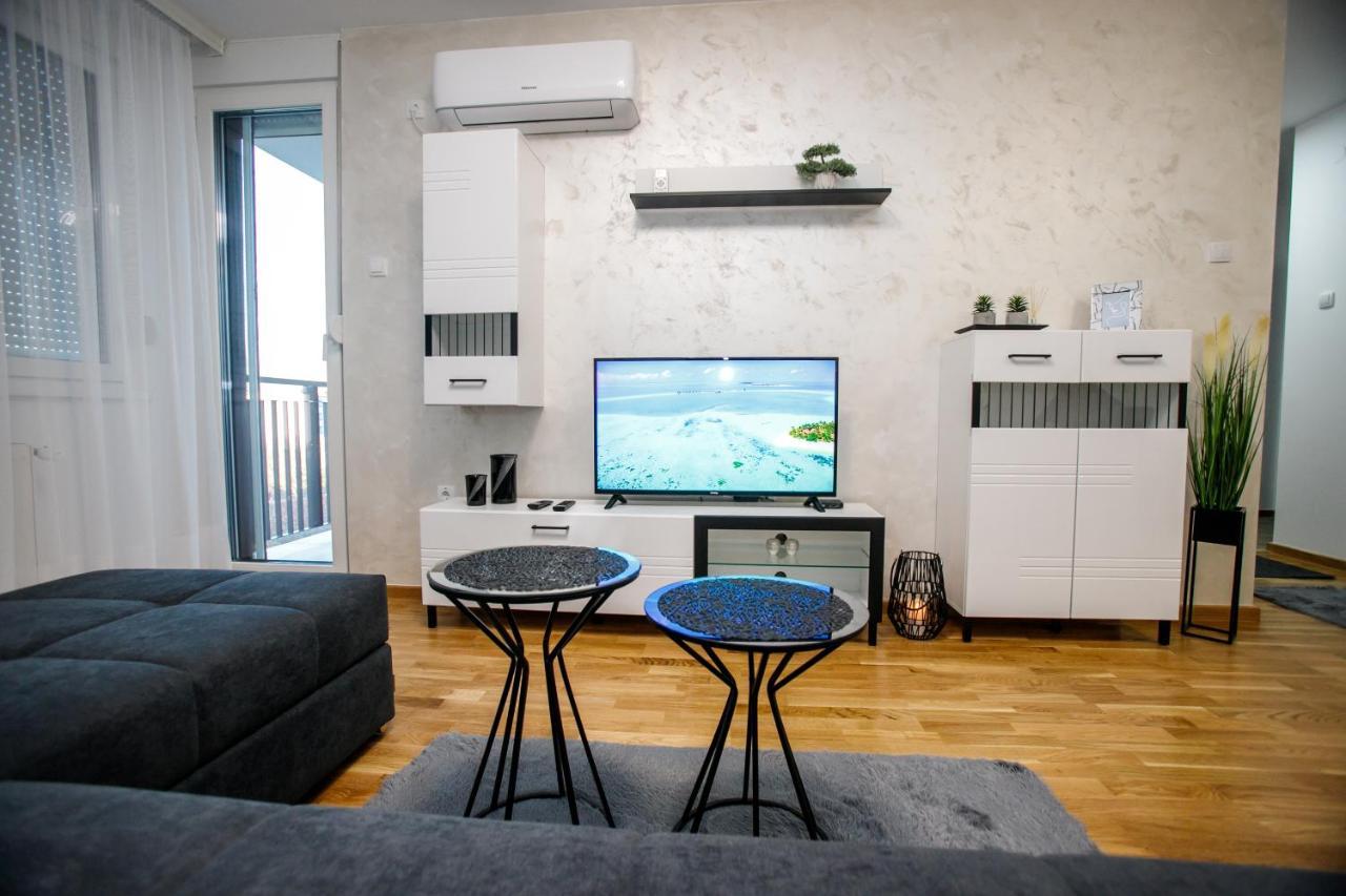 Tik Tak Apartman Subotica Bagian luar foto