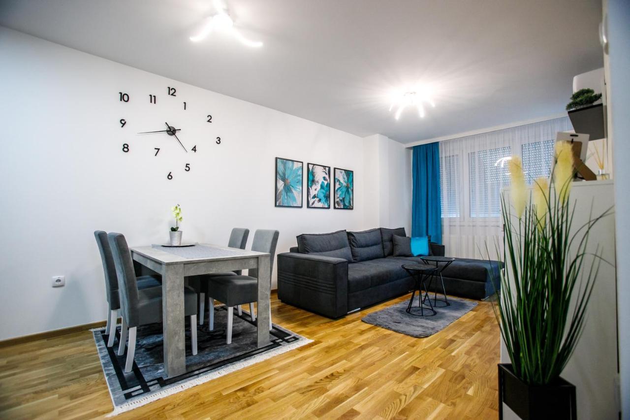 Tik Tak Apartman Subotica Bagian luar foto