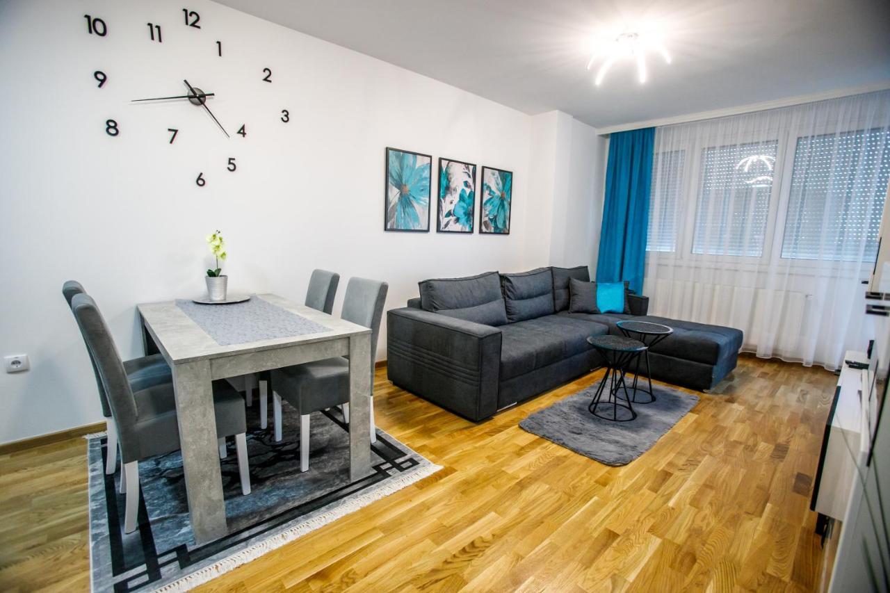Tik Tak Apartman Subotica Bagian luar foto